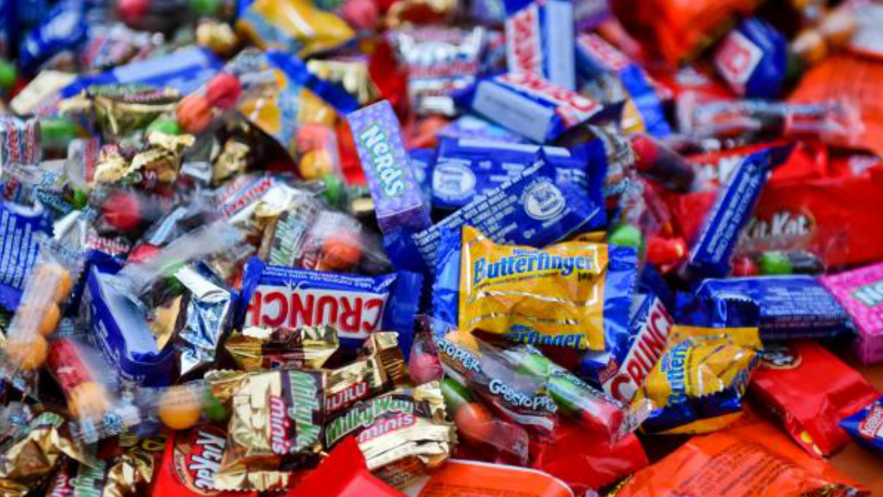 Scotia parent reports finding needle in Halloween candy, police investigating