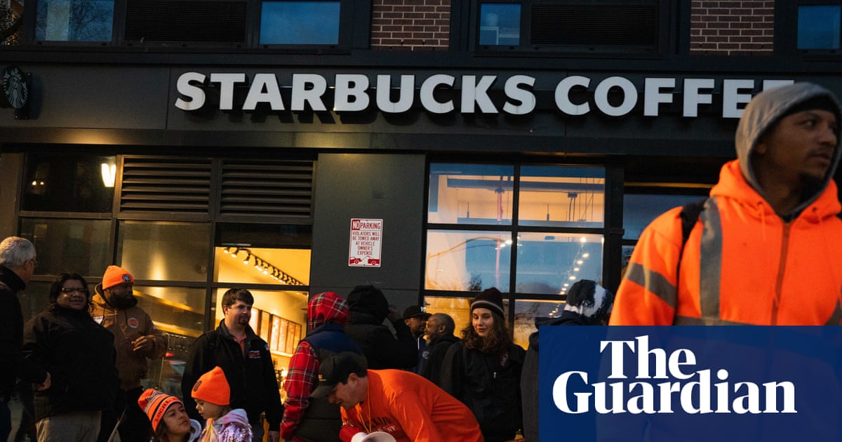  ‘Red cup rebellion’: striking Starbucks baristas urge customers to stay away | Starbucks