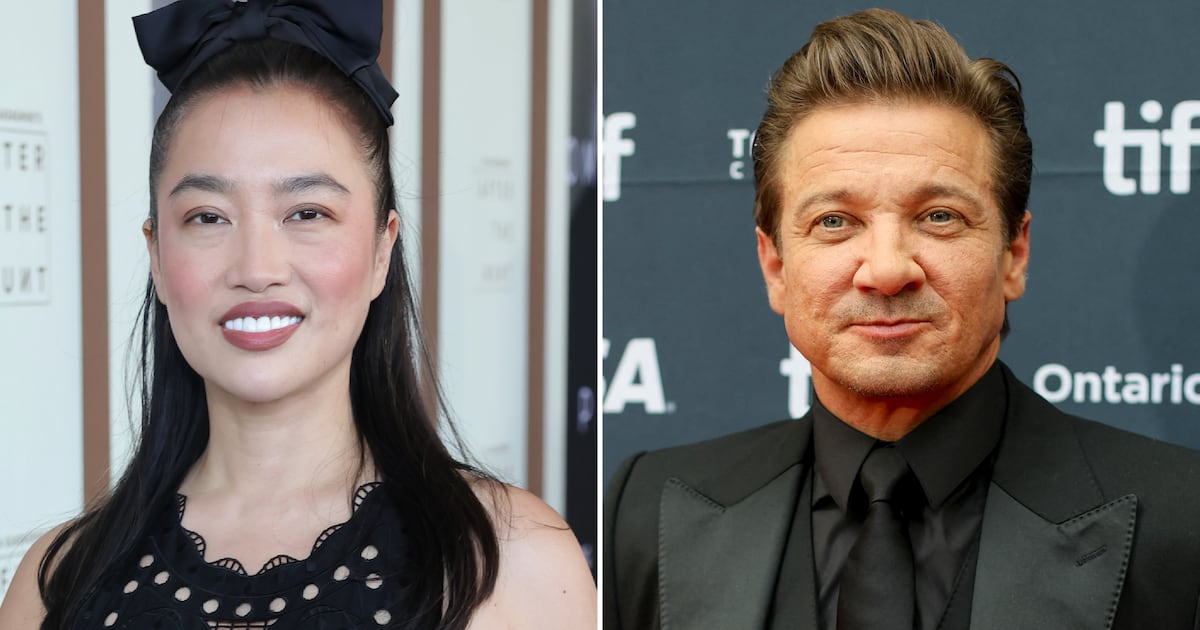  Hollywood Star Jeremy Renner, 54, Accused of Vile ‘ICE’ Threat Against Female Moviemaker, 34