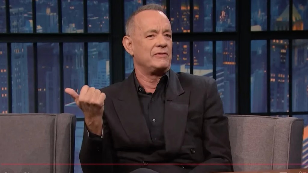  Tom Hanks Reveals He Purposefully Avoided Being On-Screen for a ‘League of Their Own’ Scene He Knew Would Take Days to Film | Video