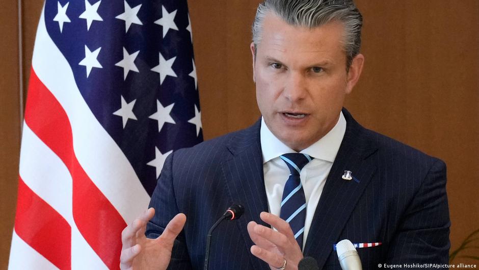  US announces military operation against ‘narco-terrorists’ – DW – 11/14/2025