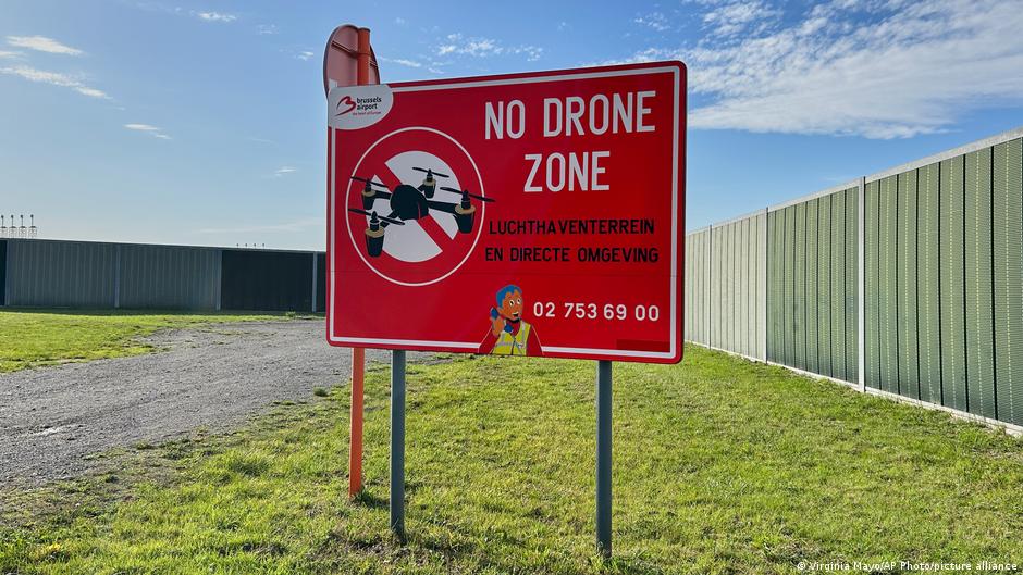  Russia maintains network for hybrid warfare in Europe – DW – 11/07/2025