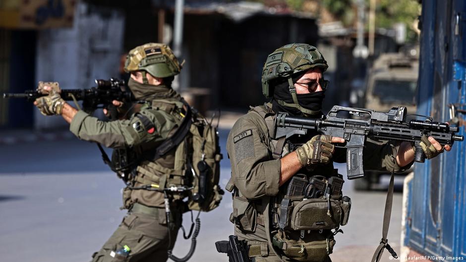  Israel begins West Bank operation amid settlement expansion – DW – 11/26/2025