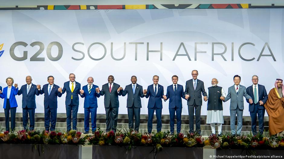  G20 adopts declaration despite US boycott – DW – 11/22/2025