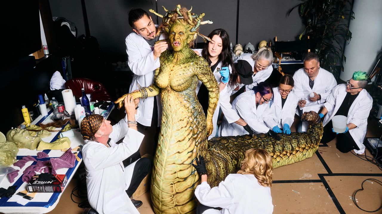  How Did Heidi Klum Become Medusa for Halloween? (Hint: It Took Six Months)