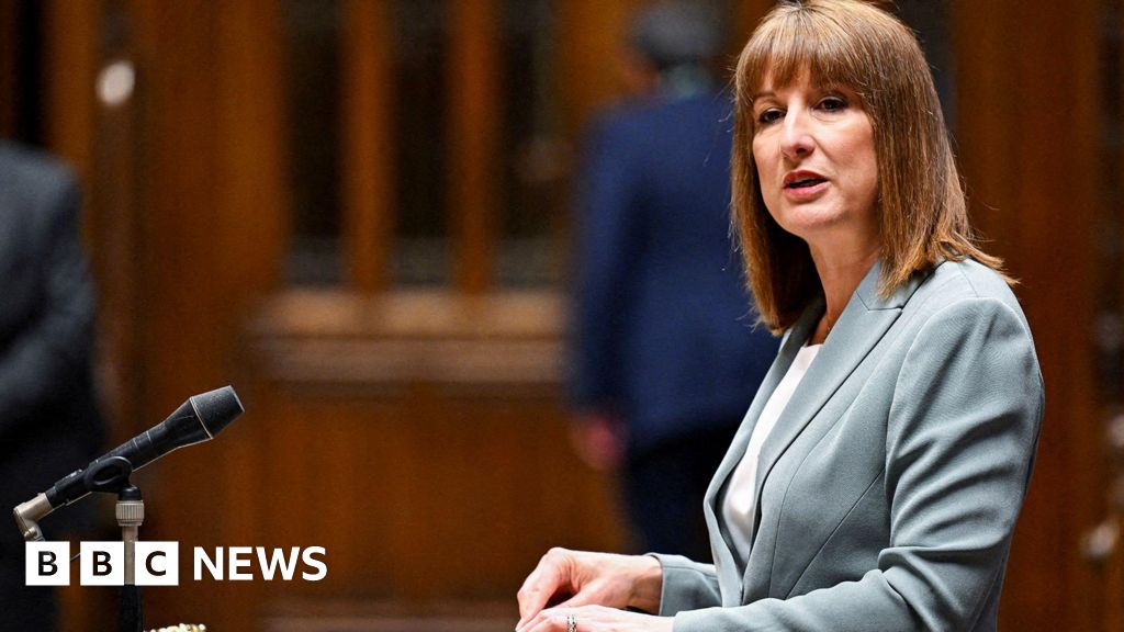  Rachel Reeves backs away from income tax rate rise after improved economic forecasts