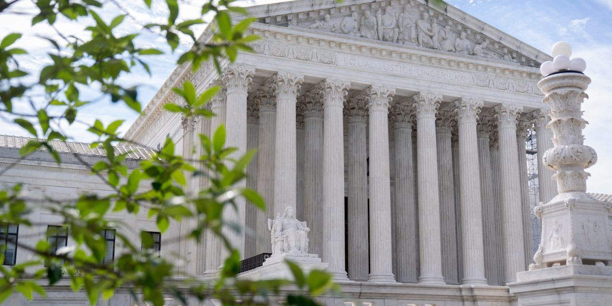  There’s a ‘decent chance’ the Supreme Court will OK Trump’s global tariffs: former USTR official