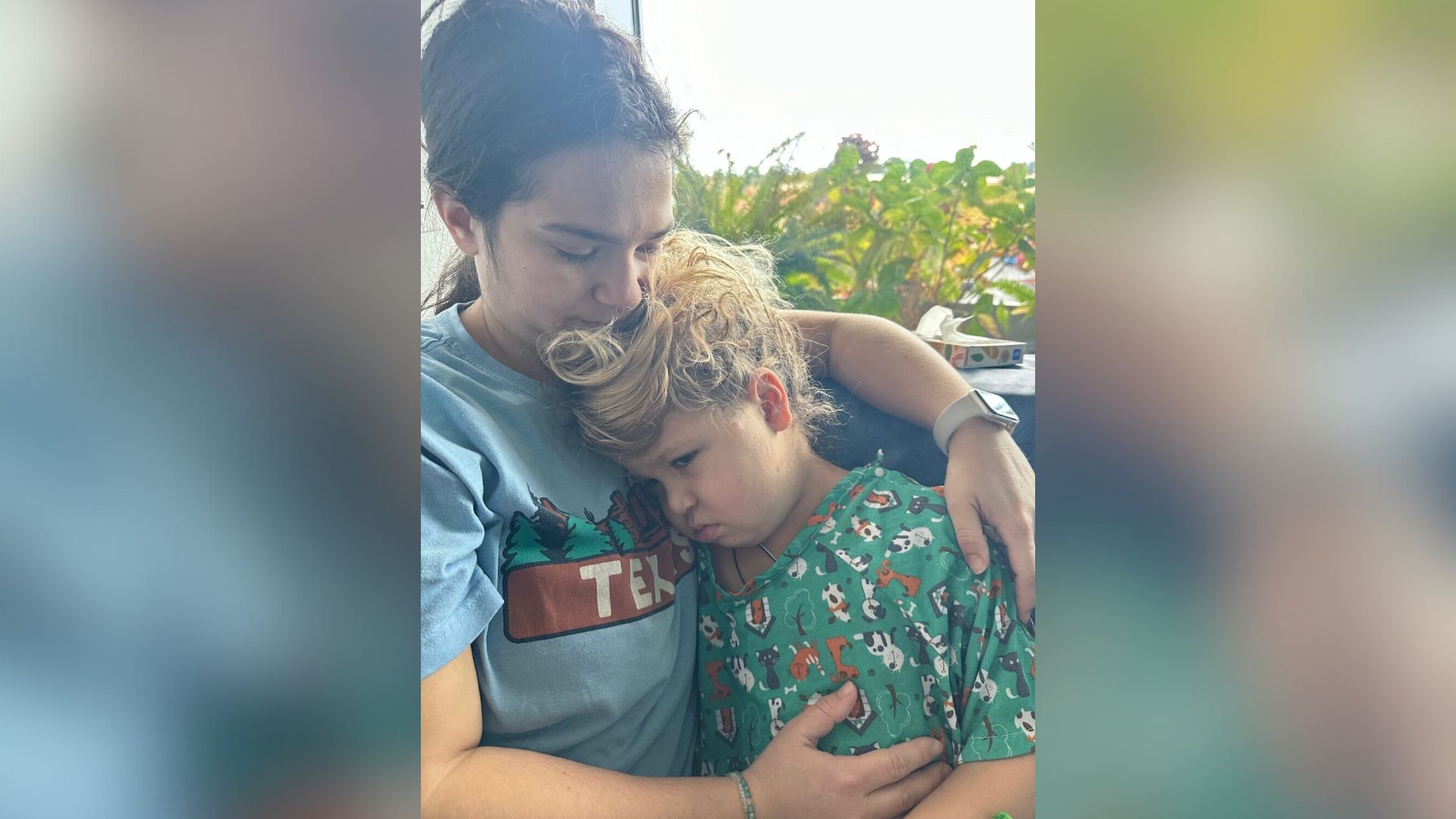  Mom and son diagnosed with cancer just one hour apart