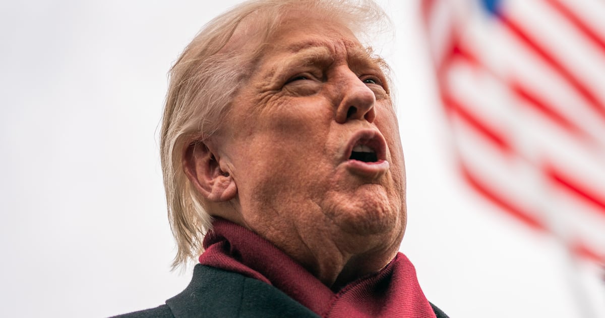  Donald Trump, 79, Posts Wild AI Pics to Try to Justify Death Threats