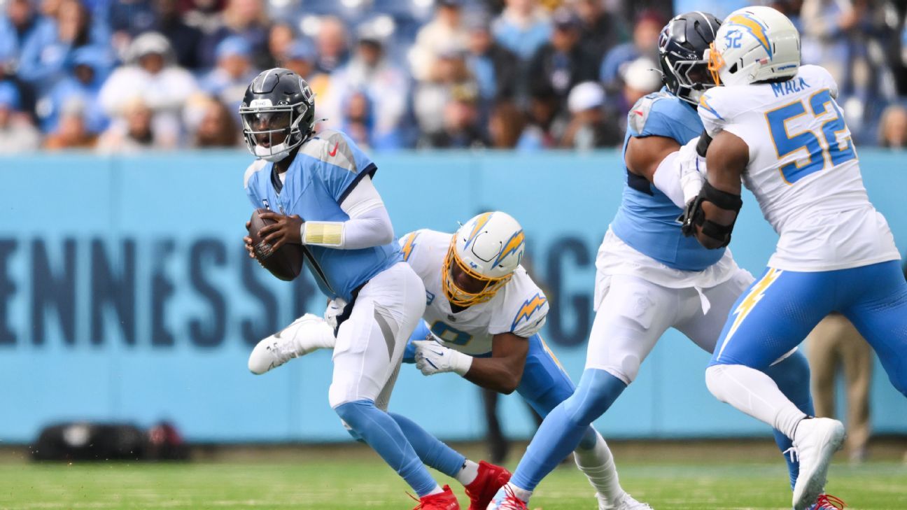  Chargers’ Henley does best to focus on job after brother’s fatal shooting