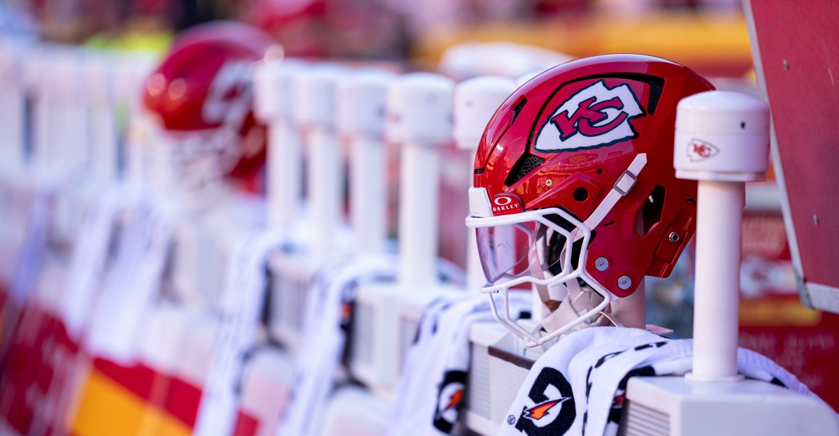  Chiefs Playoff Picture: Missing the postseason is a real possibility