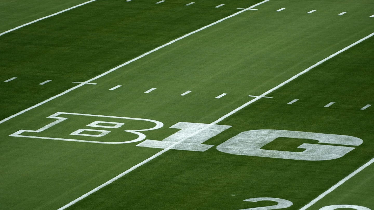  College football powerhouse reportedly considering leaving Big Ten to be Independent