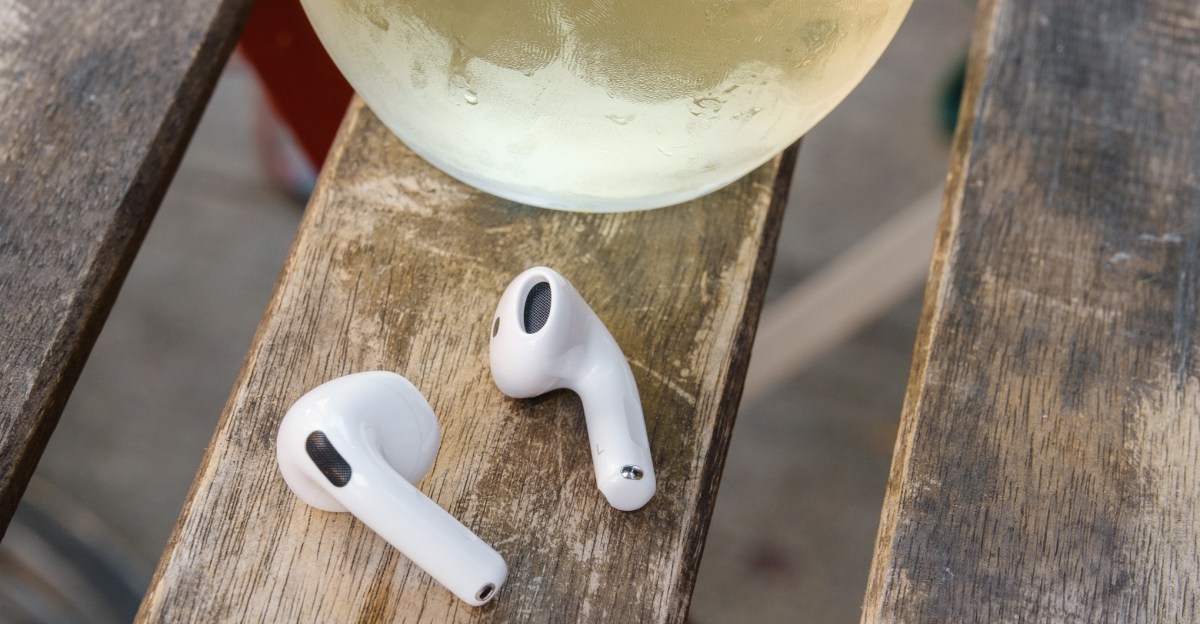  Apple’s AirPods 4 just hit their lowest price yet at $85