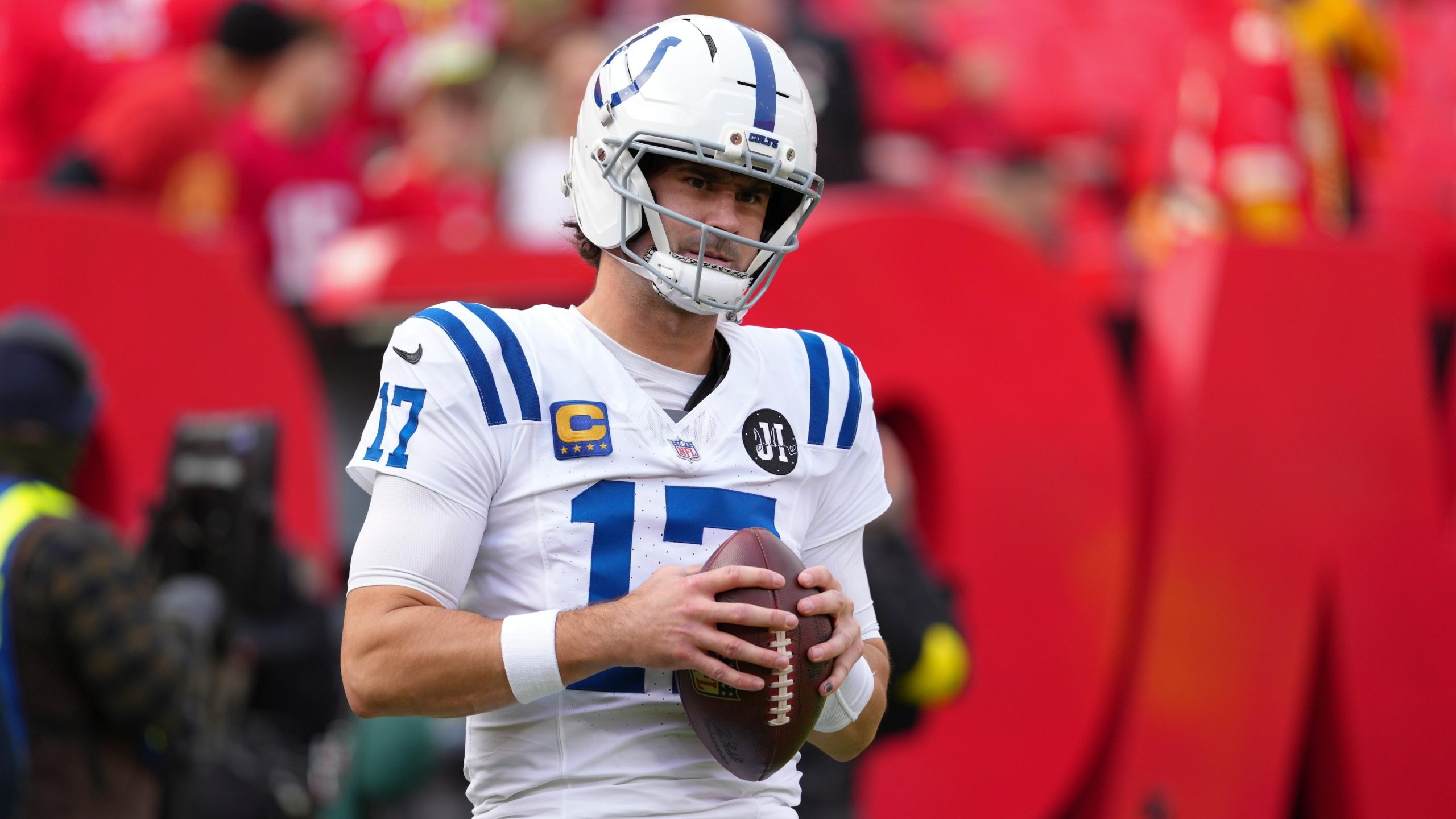  Daniel Jones Reportedly Has Leg Fracture, What’s Colts QB’s Injury Status vs. Texans?