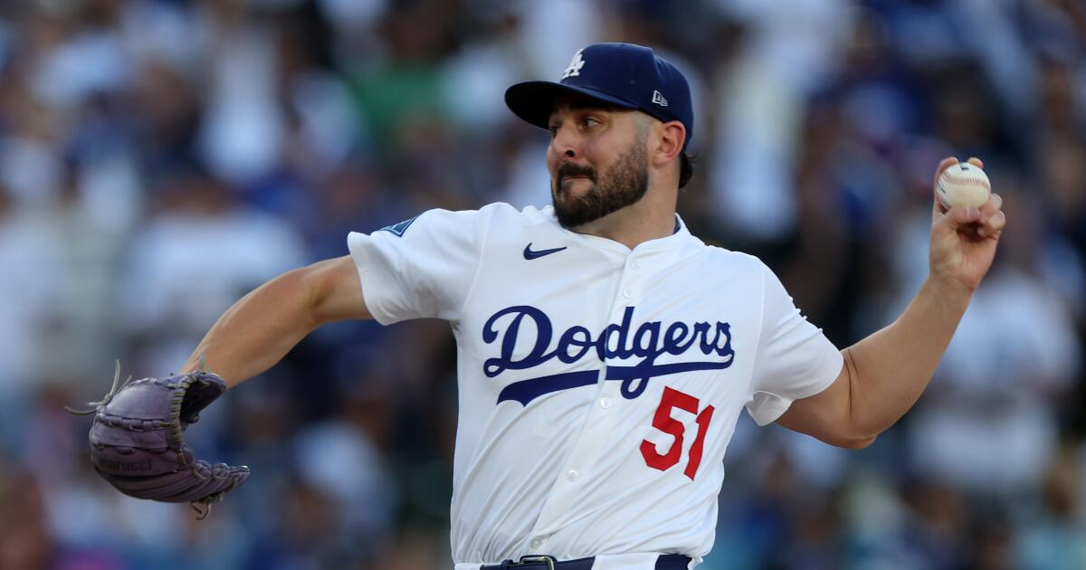  Dodgers’ Alex Vesia and his wife mourn death of baby daughter