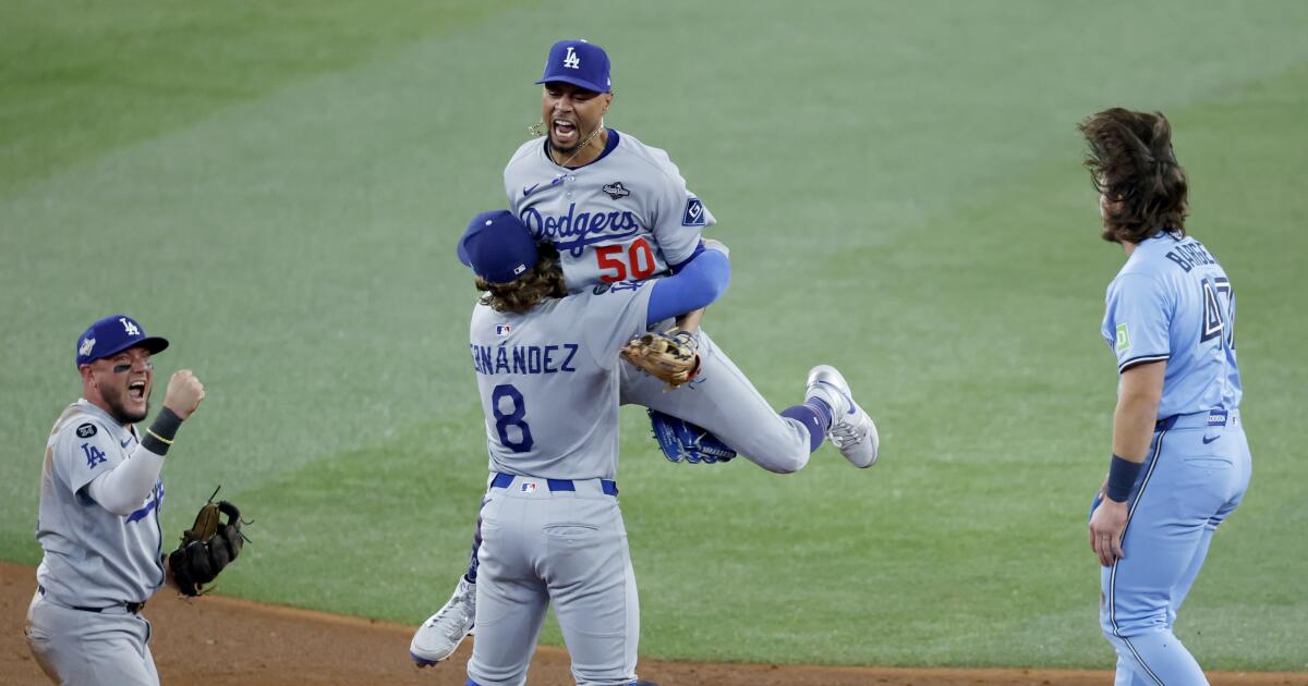  Dodgers keep season alive with dramatic World Series Game 6 win