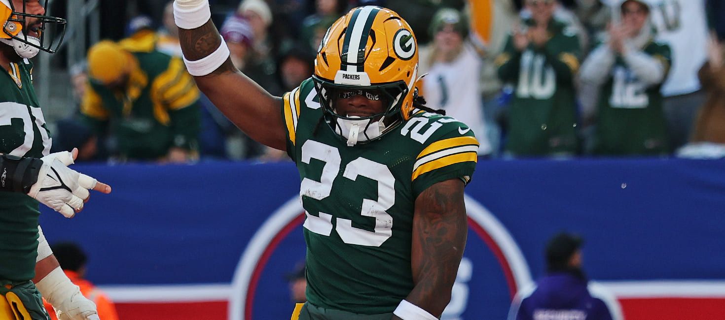  Fantasy Football Roster Trends: Waiver Pickups, Drops & Trades