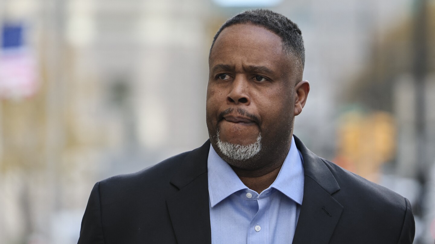  Former NBA player, coach Damon Jones pleads not guilty in federal gambling prosecution