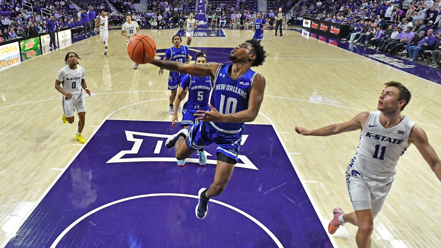  Former New Orleans college basketball player acknowledges role in point shaving