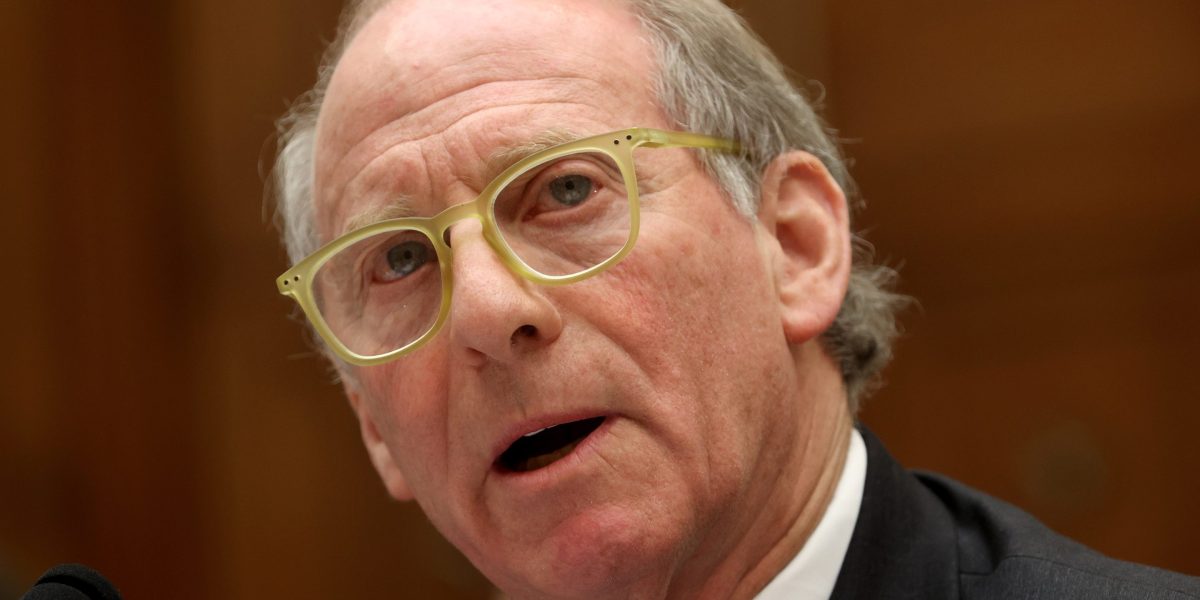  Legendary DC diplomat feels ‘like Paul Revere’ about the $38 trillion national debt: ‘The crisis is coming!’