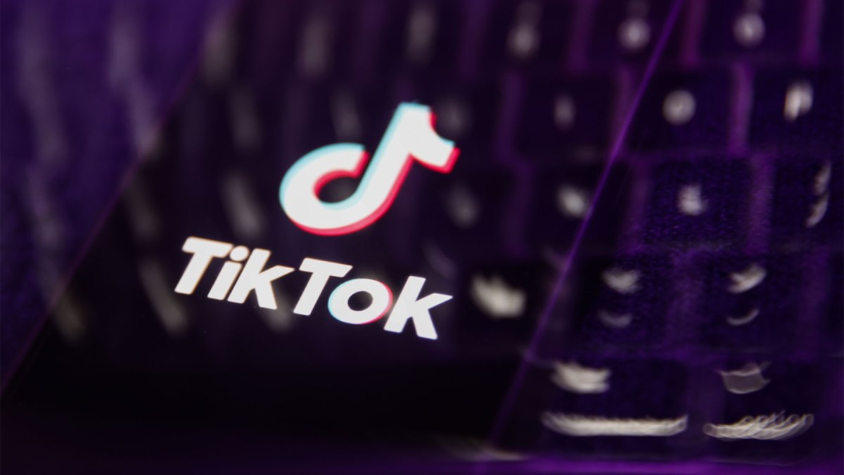  TikTok launches its own version of Instagram’s broadcast channels