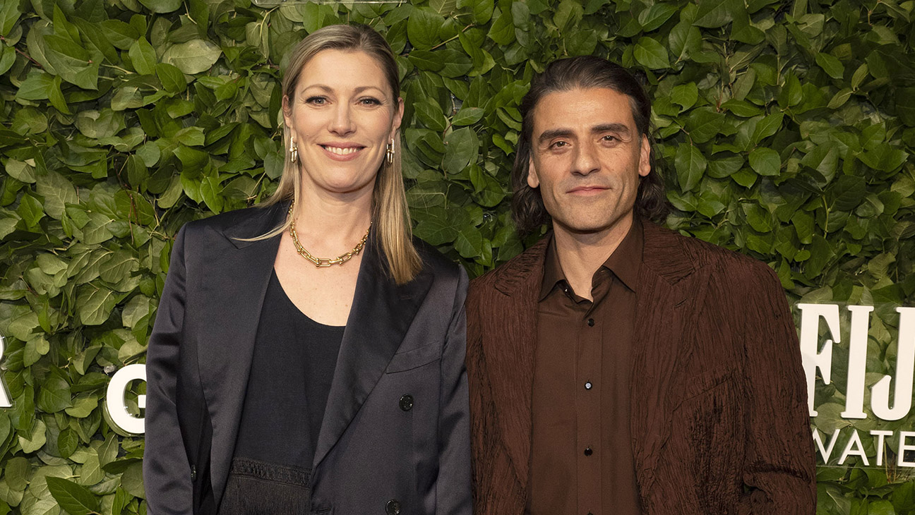 Elvira Lind and Oscar Isaac