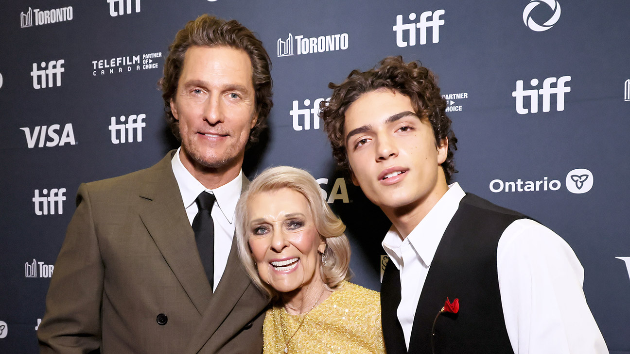 Matthew McConaughey, Mary Kathlene McCabe and Levi Alves McConaughey