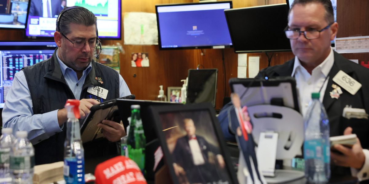  Stock market today: Dow futures rise ahead of tariff case, Musk compensation vote