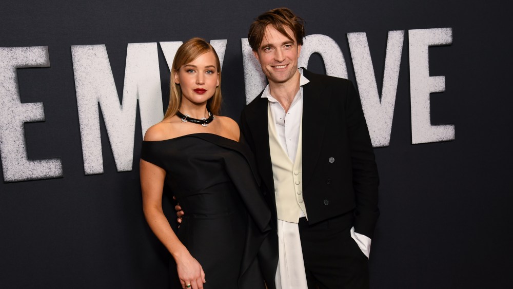  Jennifer Lawrence Says Working With Robert Pattinson Is Like ‘Revenge’