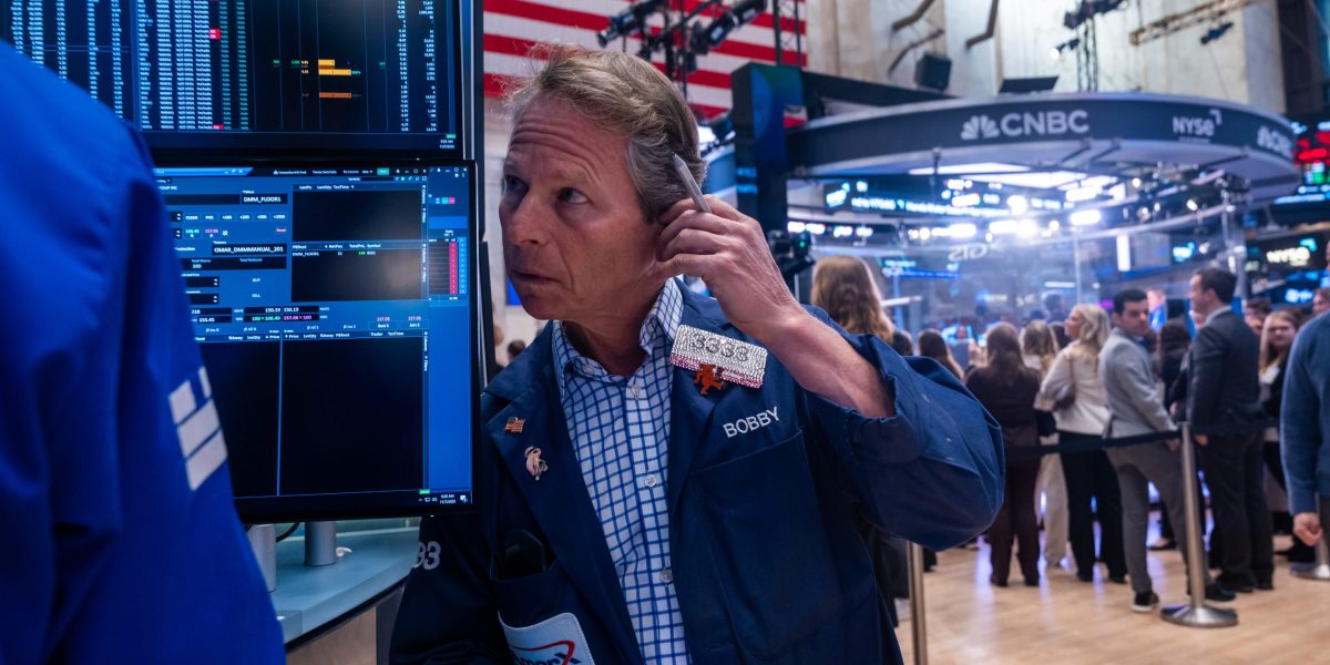  Nasdaq 100 set for worst week since April meltdown
