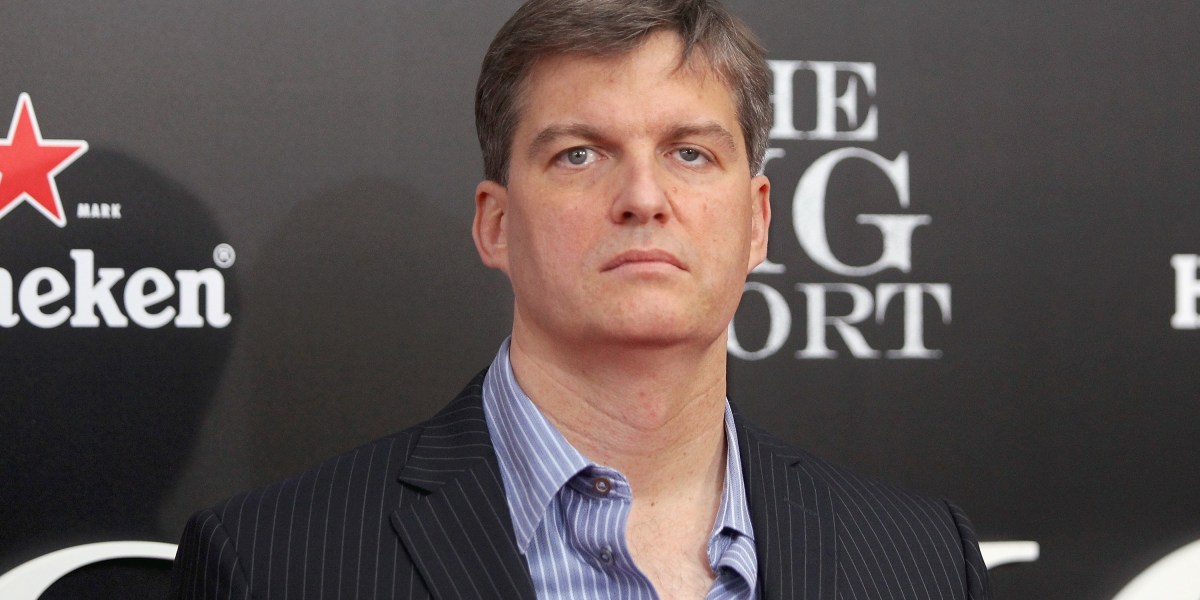  Markets are plunging worldwide after ‘Big Short’ investor Michael Burry reveals $1.1 billion bet against AI stocks