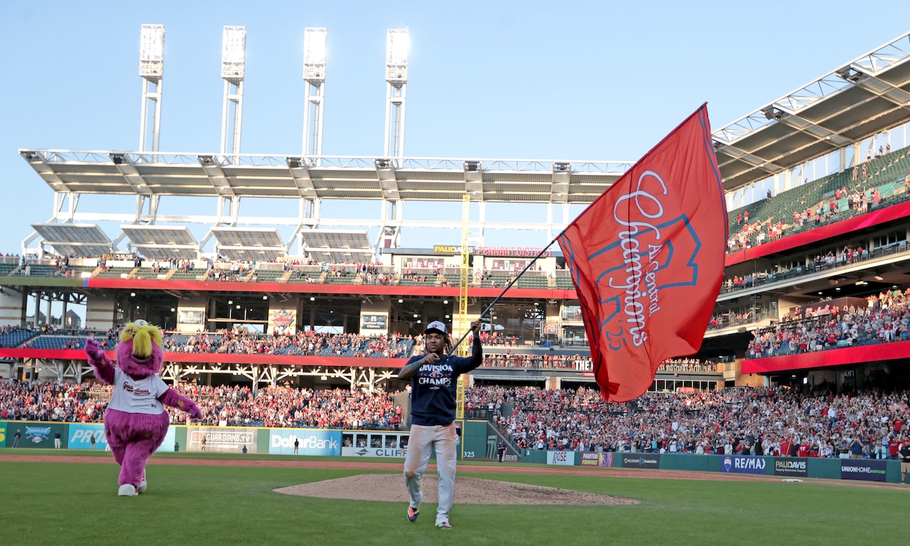  Guardians TV rights acquired by ESPN in $1.65 billion MLB deal