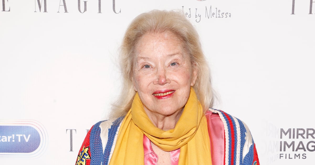 Hollywood Legend Sally Kirkland Enters Hospice Amid Dementia Battle