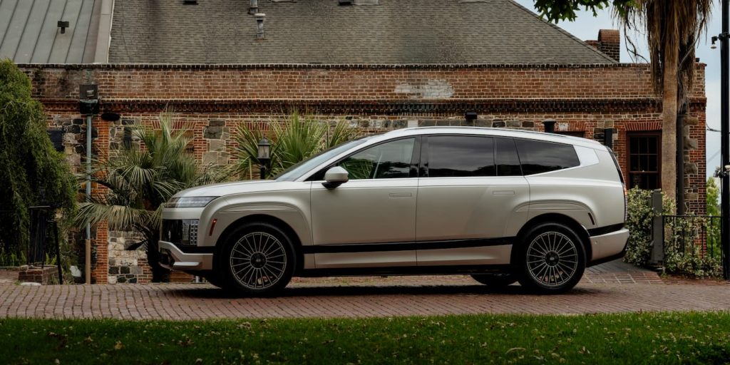 Hyundai-three-row-electric-SUV