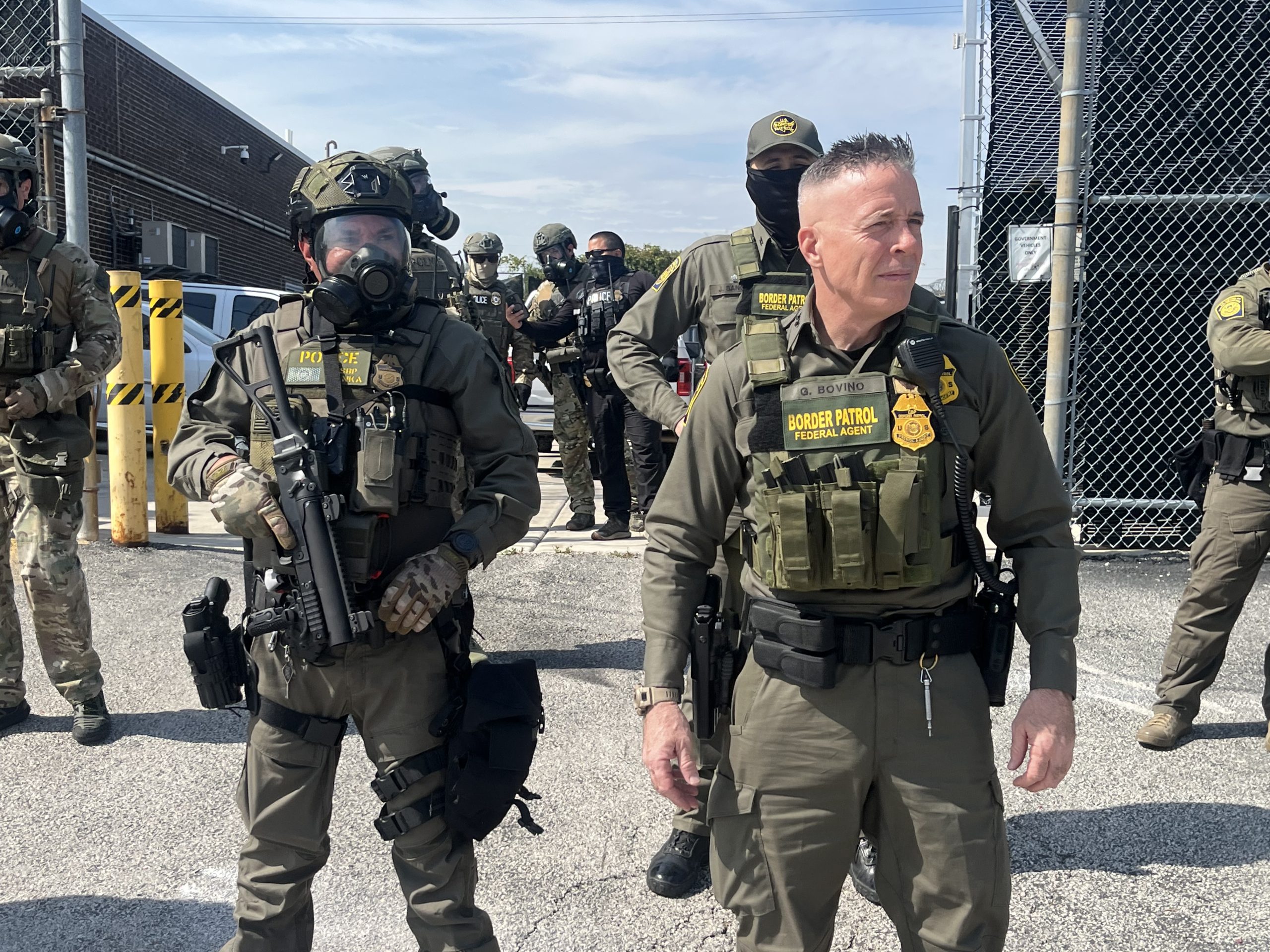  Appeals Court Pauses Release Of Hundreds Arrested By ICE During Operation Midway Blitz