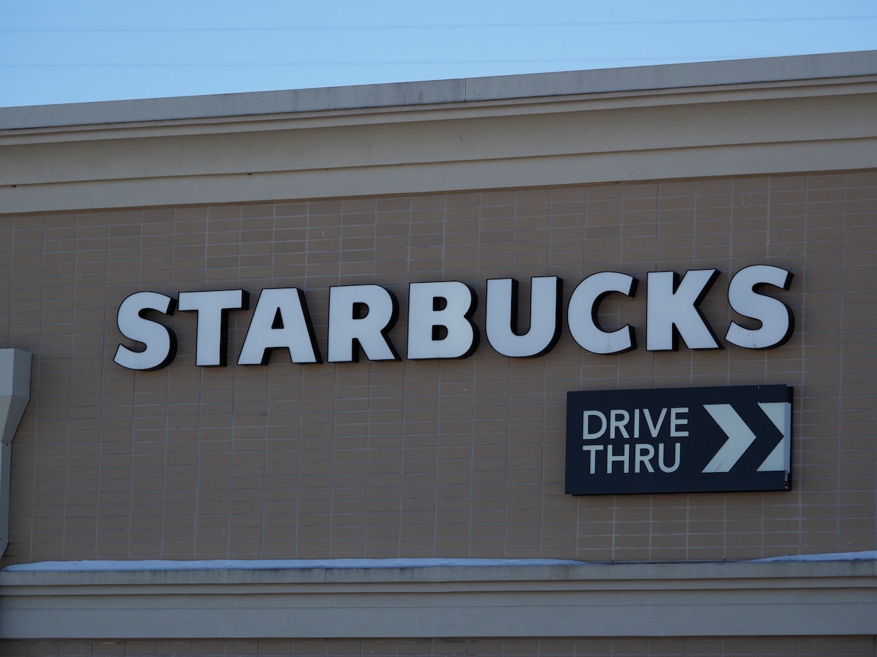  Starbucks at California’s Downtown Disney closes suddenly in 2025