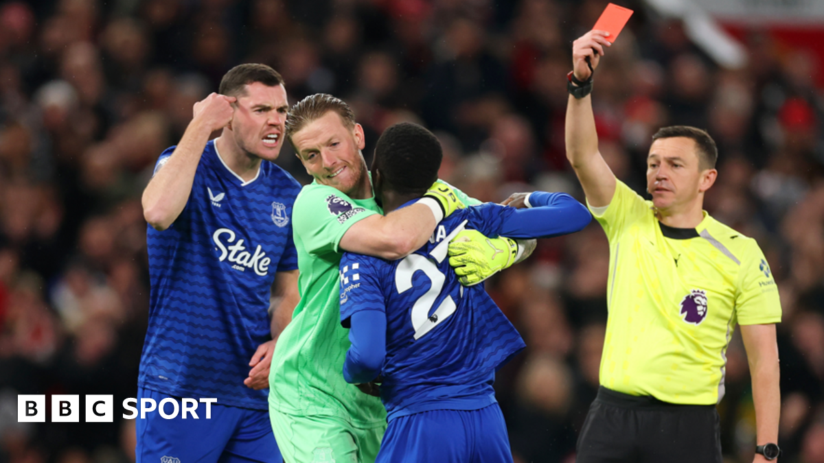 Idrissa Gueye: Everton midfielder sent off striking team-mate Michael Keane