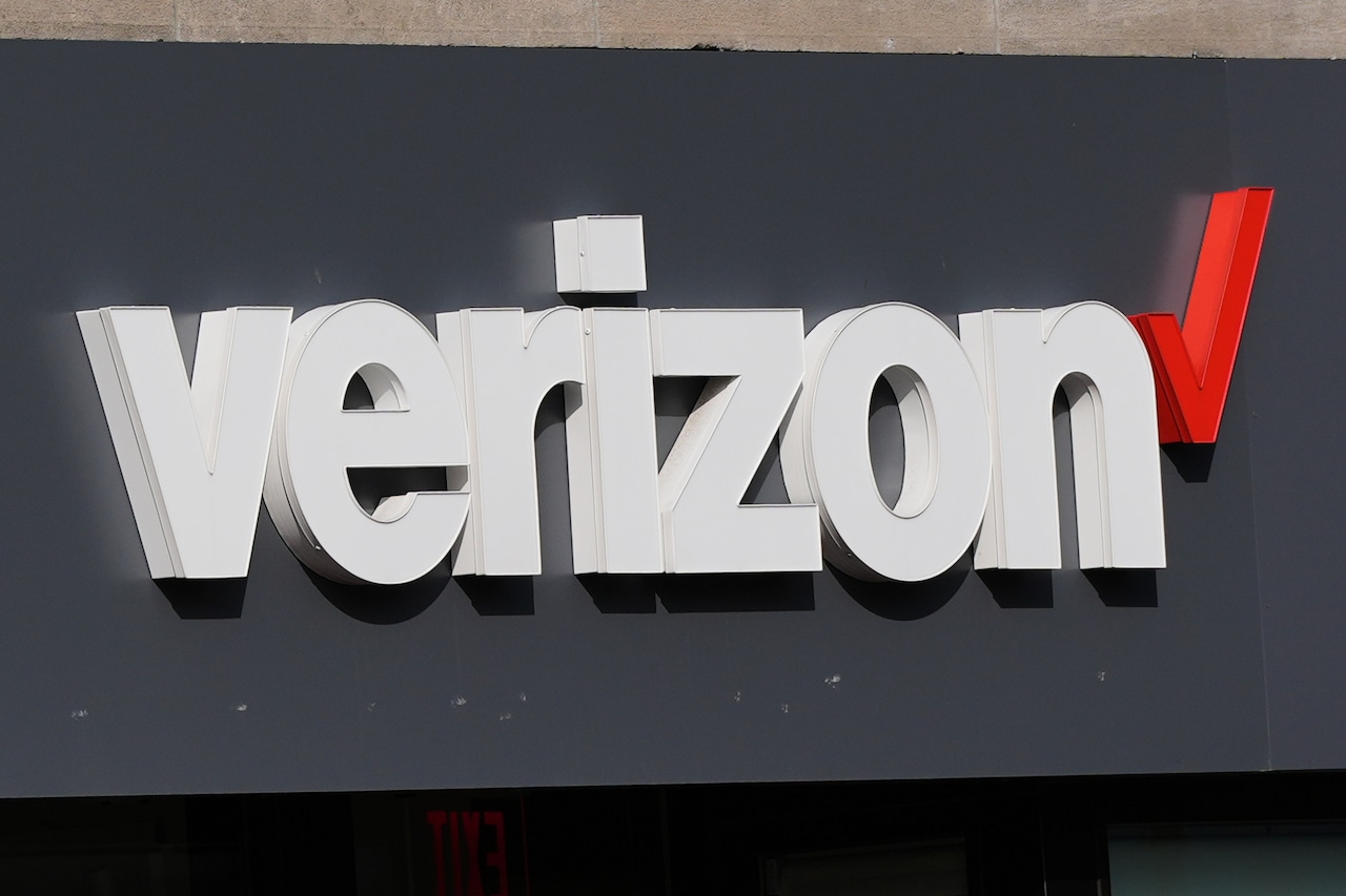  Verizon cutting more than 13,000 jobs in move to ‘reorient’ entire company