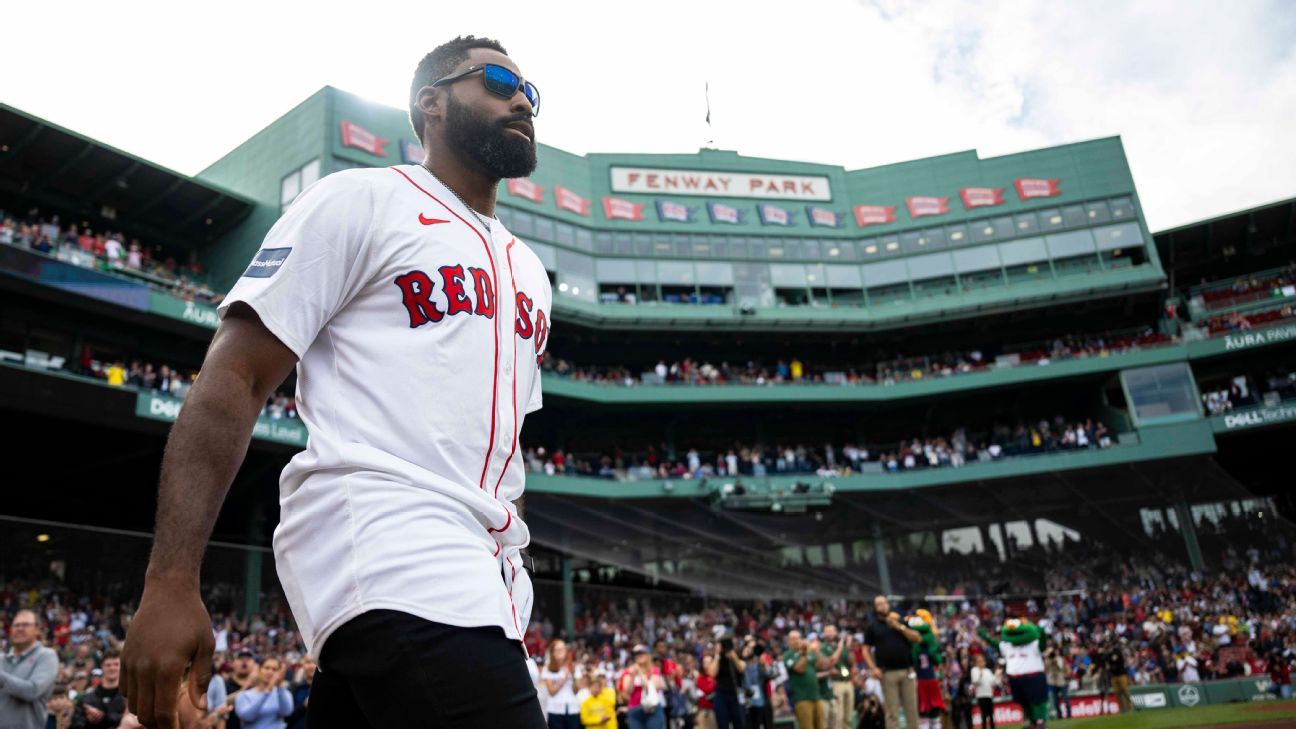  Jackie Bradley Jr. becomes first ex-MLB star to commit full time to Banana Ball