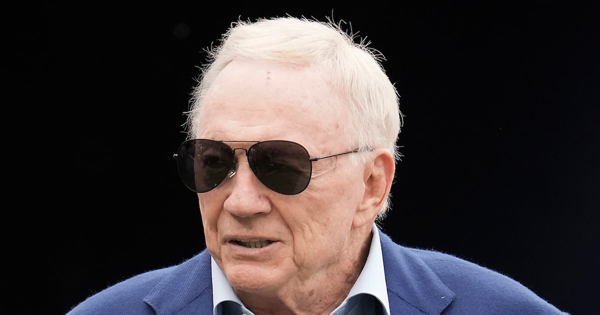  Jerry Jones clarifies his comments about a Cowboys trade before Tuesday’s deadline