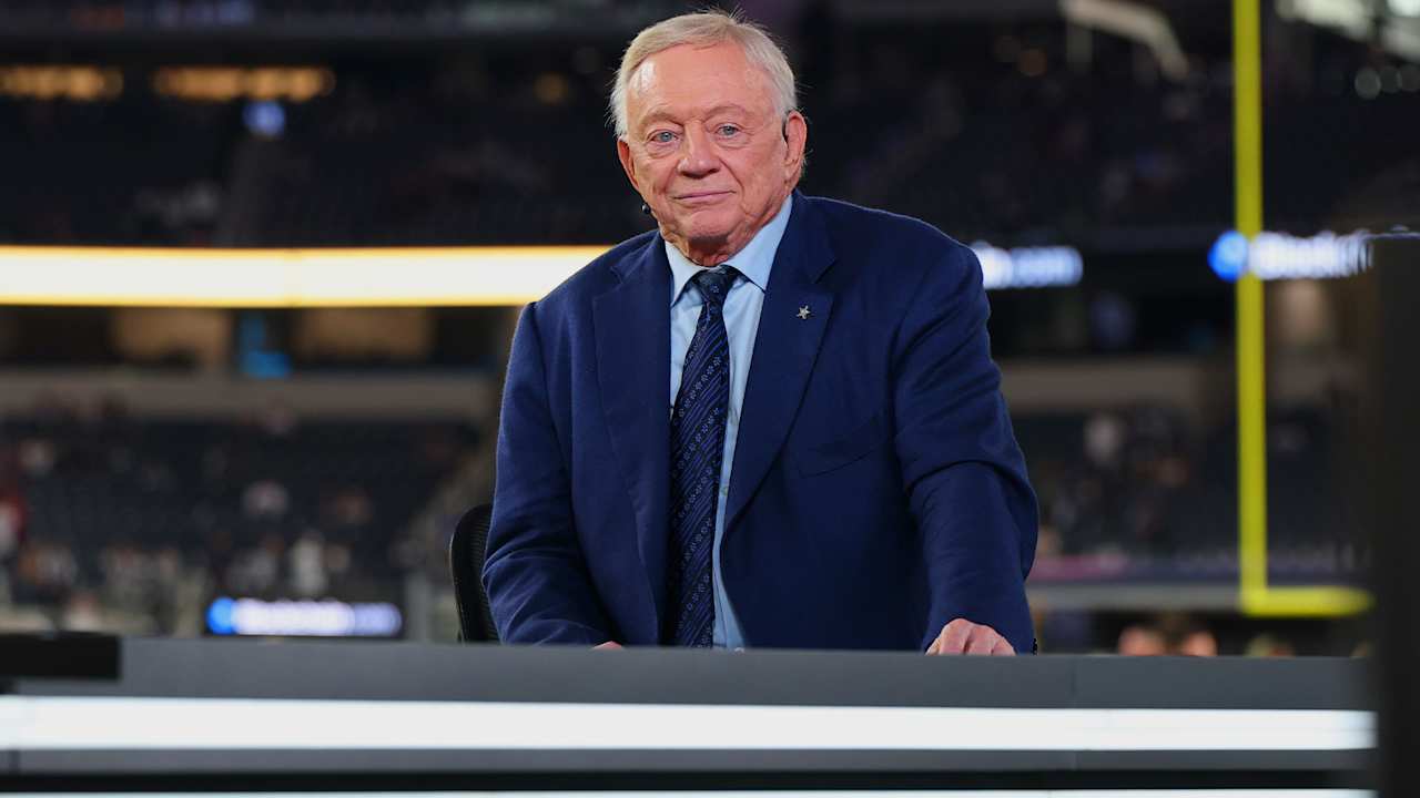 Jerry Jones discusses potential for Cowboys trade ahead of deadline