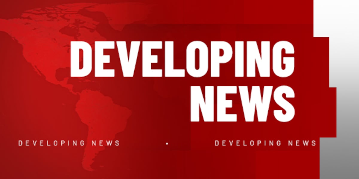  Plane makes emergency landing in St. Louis after bomb threat made on board