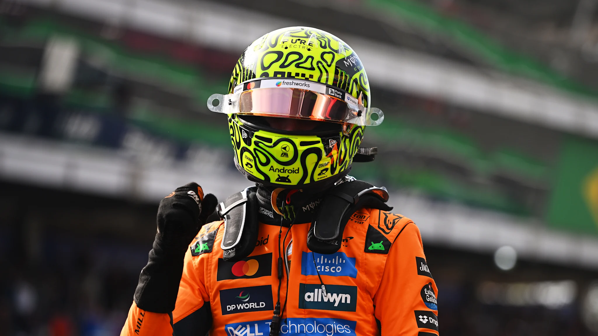  Lando Norris clinches pole position in Sao Paulo Sprint Qualifying from Kimi Antonelli and Oscar Piastri