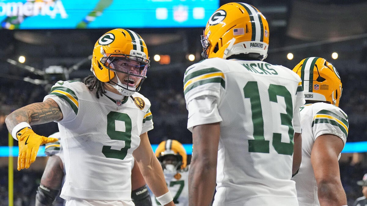  Lions vs. Packers score: Jordan Love tosses four TD passes to lead Green Bay to win