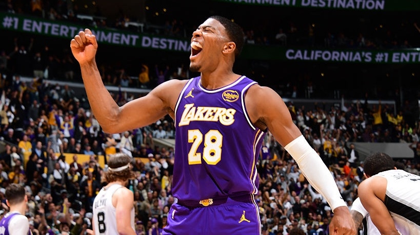  Live Updates: Spurs-Lakers caps tonight’s action