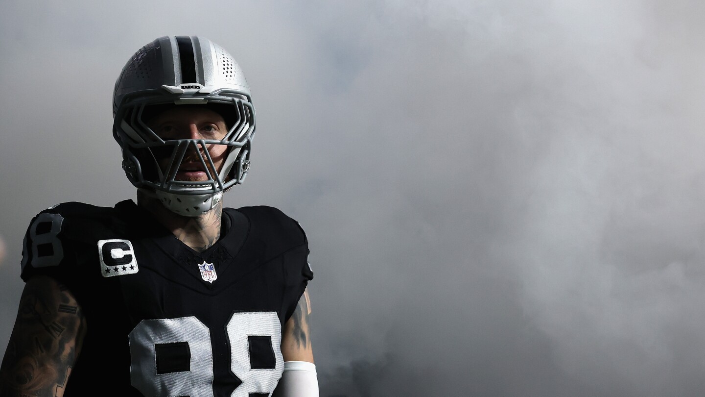  Maxx Crosby on the firing of Chip Kelly: “We needed to make a change”