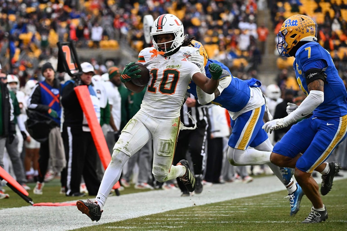  Miami is Playoff-worthy, but assured nothing. Will it come down to Canes and Notre Dame?