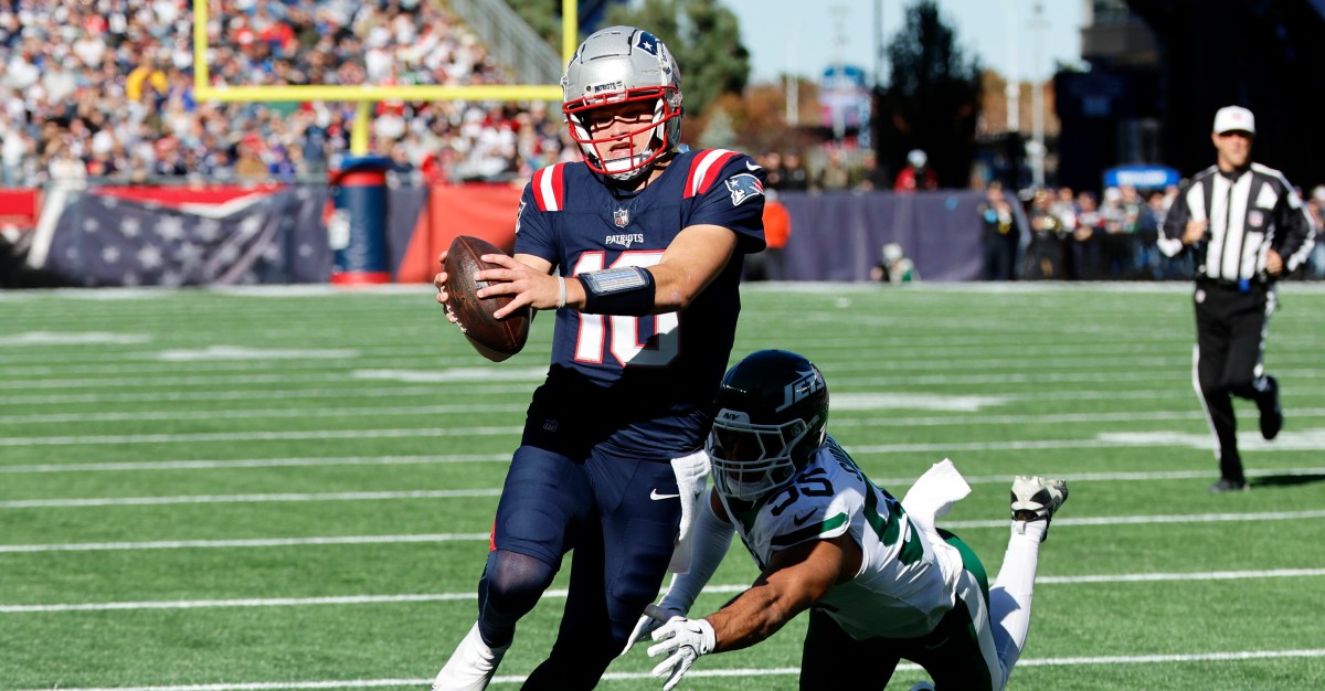  NFL Week 11 staff picks: Moneyline, spread, over/under predictions