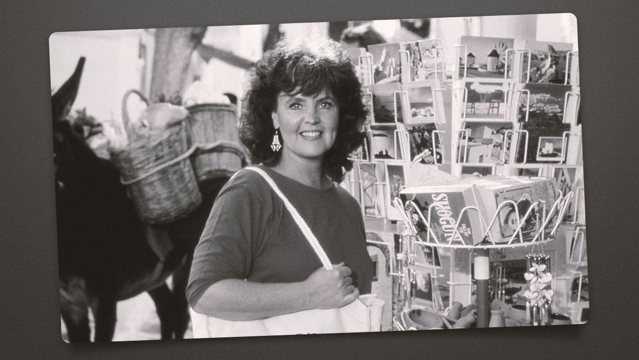  Pauline Collins, Star of ‘Shirley Valentine’ on Stage and Screen, Dies at 85 – The Hollywood Reporter