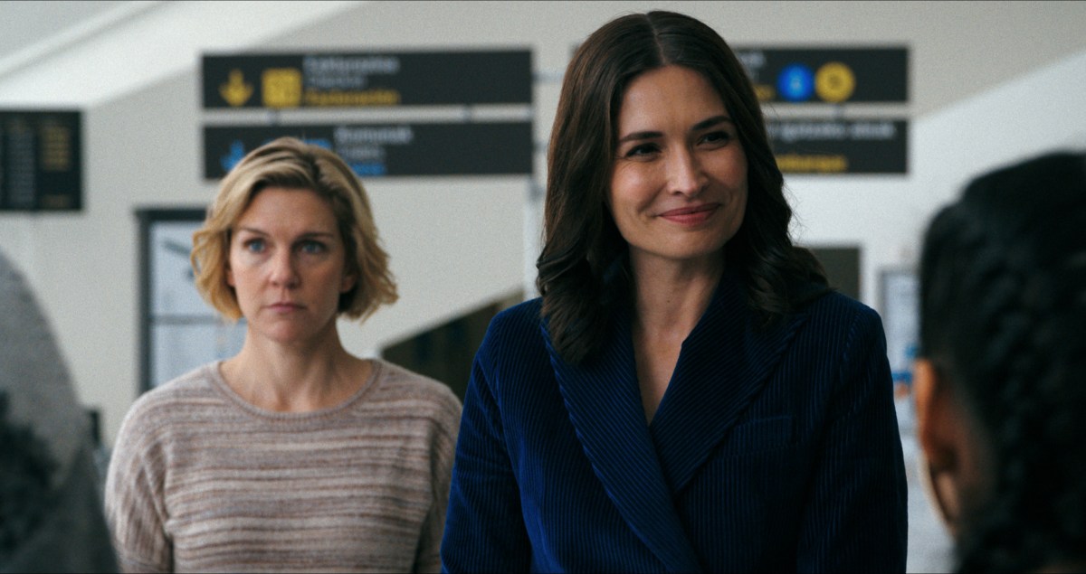  Let’s talk about Apple’s buzzy new sci-fi show Pluribus